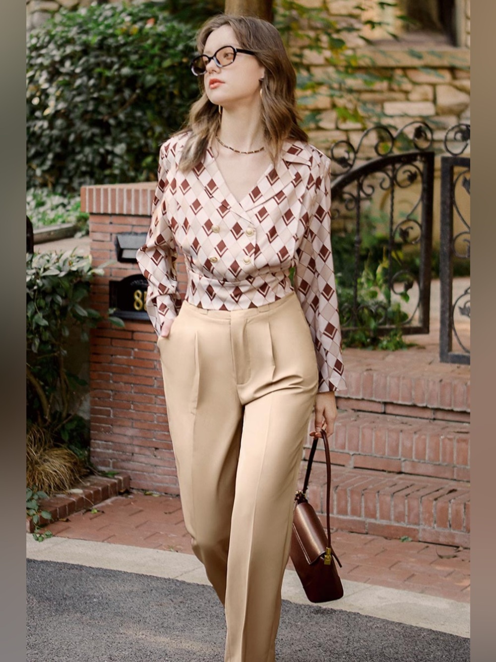 ✨ Petite Studio NYC | The Elora Blouse in Geometric Luxe ✨ NWT ✨ Size XXS